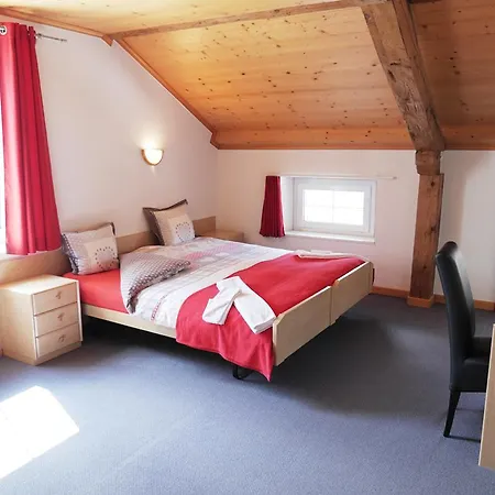 Communal Szálloda Val dʼIlliez